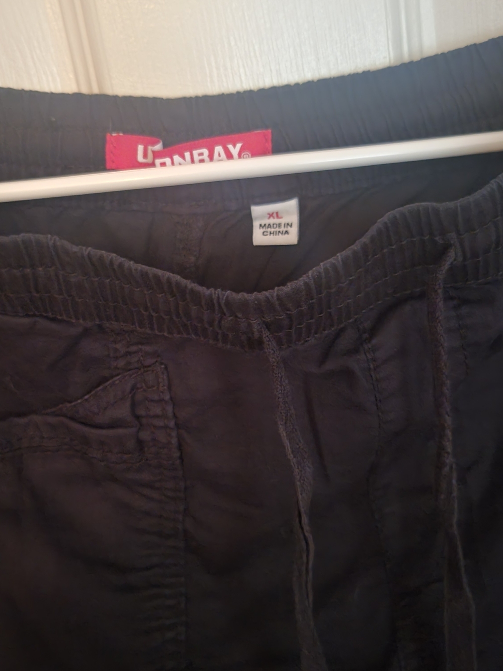 Unionbay Black Women’s Elastic Waist Cargo Pants XL Euc